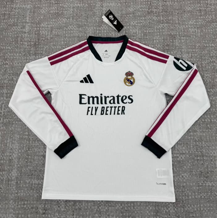 Thailand Quality(AAA) 26/27 Real Madrid Home Long Sleeve Soccer Jersey (Leaked)