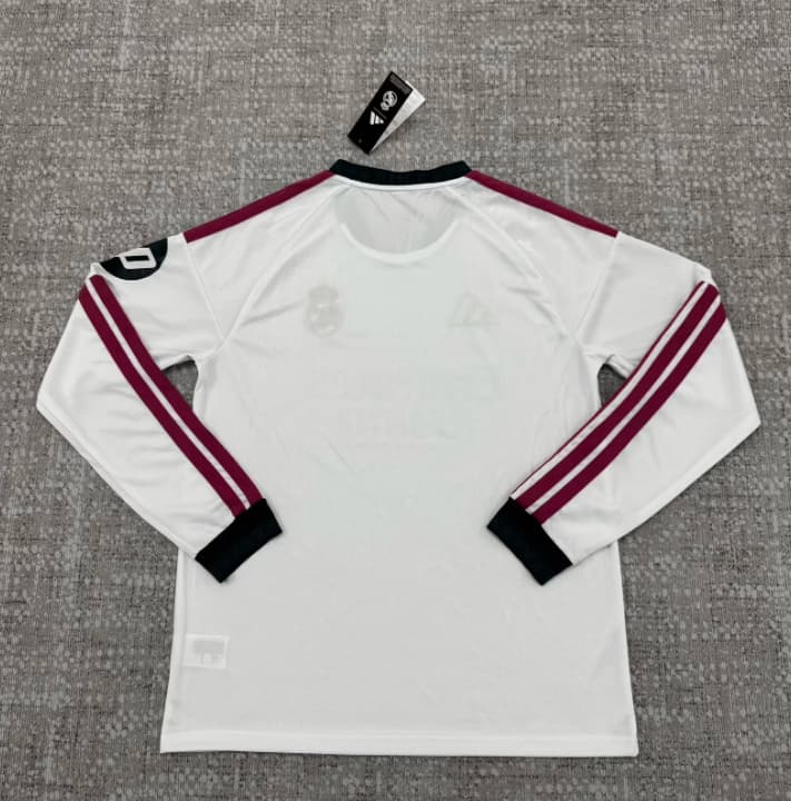 Thailand Quality(AAA) 26/27 Real Madrid Home Long Sleeve Soccer Jersey (Leaked)