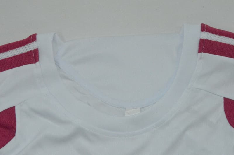 Thailand Quality(AAA) 26/27 Real Madrid Training Vest Soccer Jersey