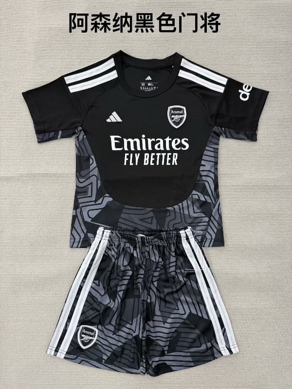 26/27 Arsenal Goalkeeper Black Kids Soccer Jersey And Shorts 26/27 Arsenal Goalkeeper Black Kids Soccer Jersey And Shorts