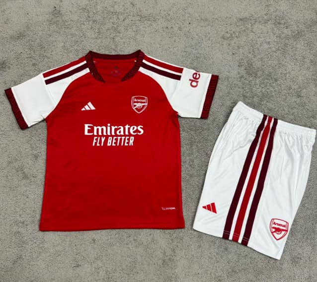 26/27 Arsenal Home Kids Soccer Jersey And Shorts (Leaked)