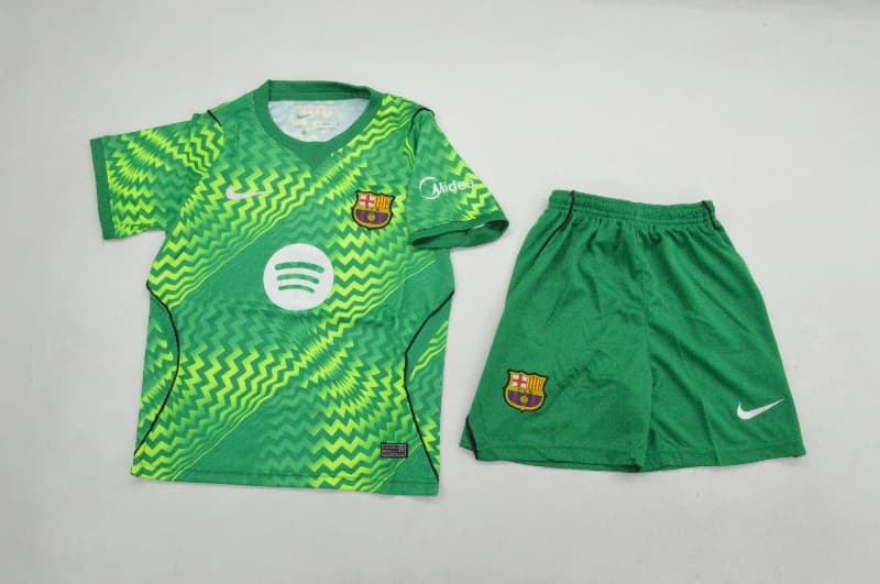 26/27 Barcelona Goalkeeper Green Kids Soccer Jersey And Shorts
