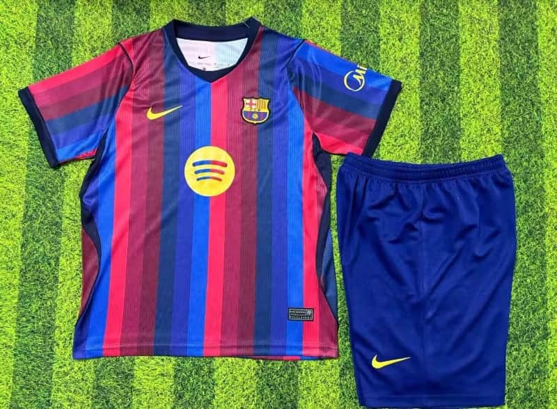 26/27 Barcelona Home Kids Soccer Jersey And Shorts (Leaked) 26/27 Barcelona Home Kids Soccer Jersey And Shorts (Leaked)