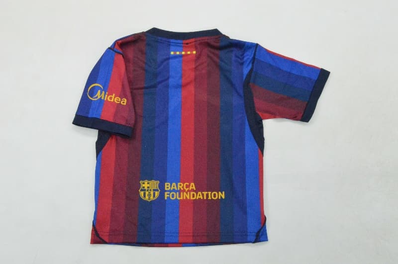 26/27 Barcelona Home Kids Soccer Jersey And Shorts (Leaked)