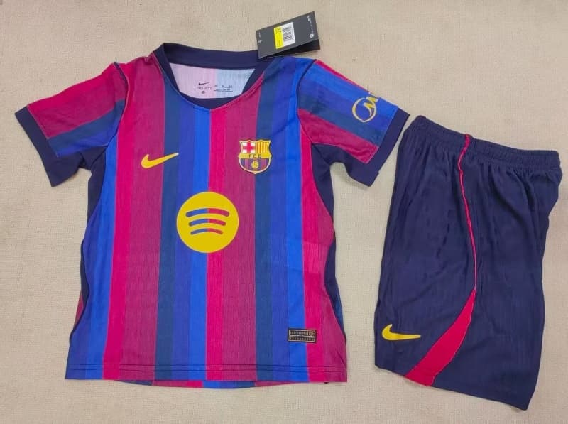 26/27 Barcelona Home Kids Soccer Jersey And Shorts (Player) Leaked 26/27 Barcelona Home Kids Soccer Jersey And Shorts (Player) Leaked