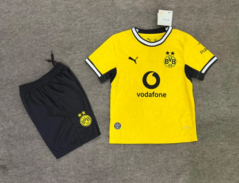26/27 Dortmund Home Kids Soccer Jersey And Shorts (Leaked) 26/27 Dortmund Home Kids Soccer Jersey And Shorts (Leaked)