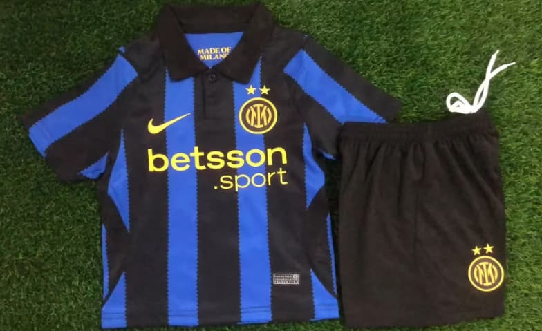 26/27 Inter Milan Home Kids Soccer Jersey And Shorts (Leaked) 26/27 Inter Milan Home Kids Soccer Jersey And Shorts (Leaked)