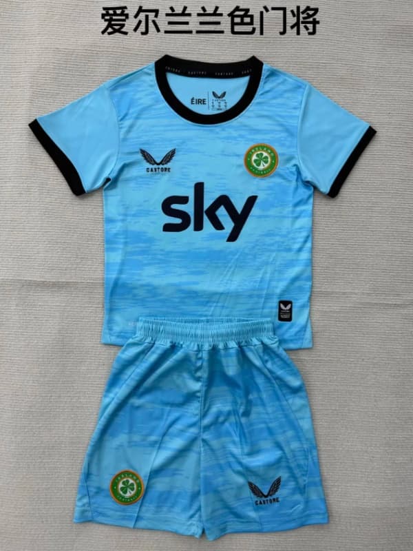 2026 Ireland Goalkeeper Blue Kids Soccer Jersey And Shorts