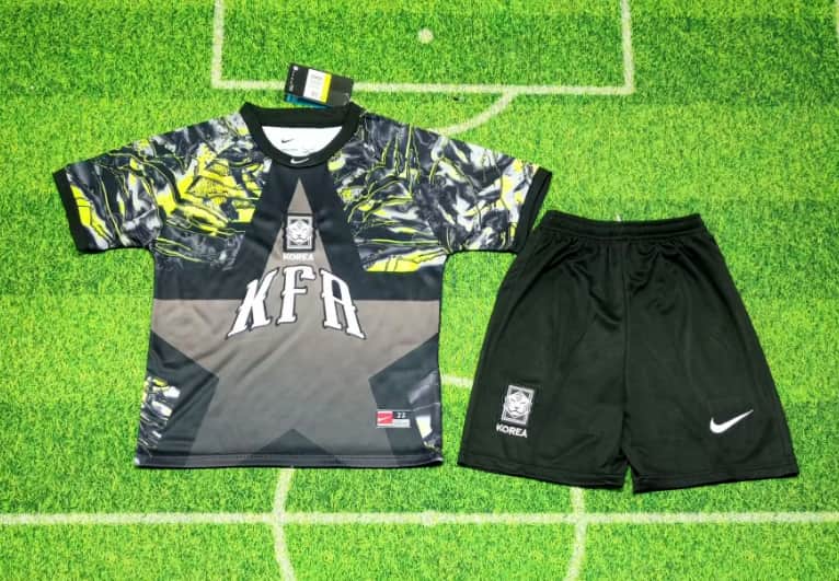 2026 Korea Goalkeeper Kids Soccer Jersey And Shorts