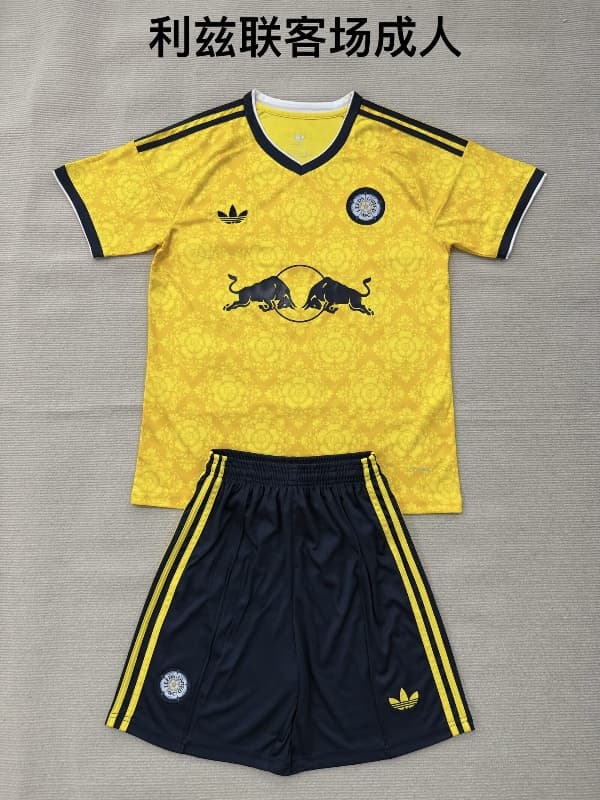 26/27 Leeds United Away Kids Soccer Jersey And Shorts 26/27 Leeds United Away Kids Soccer Jersey And Shorts