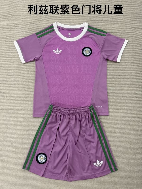 26/27 Leeds United Goalkeeper Purple Kids Soccer Jersey And Shorts 26/27 Leeds United Goalkeeper Purple Kids Soccer Jersey And Shorts