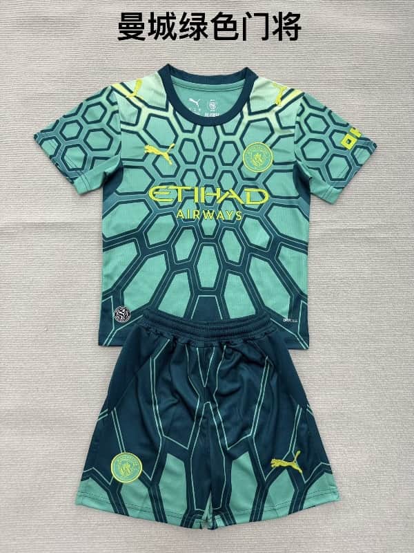 26/27 Manchester City Goalkeeper Green Kids Soccer Jersey And Shorts 26/27 Manchester City Goalkeeper Green Kids Soccer Jersey And Shorts