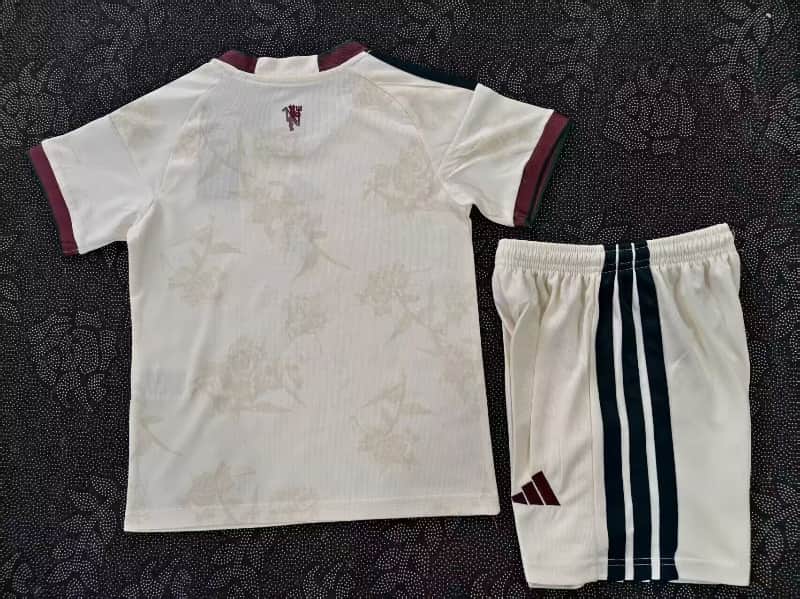 26/27 Manchester United Third Kids Soccer Jersey And Shorts (Leaked)