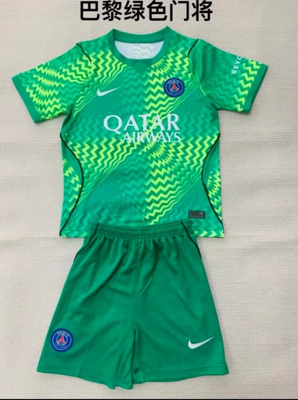 26/27 Paris St Germain Goalkeeper Green Kids Soccer Jersey And Shorts