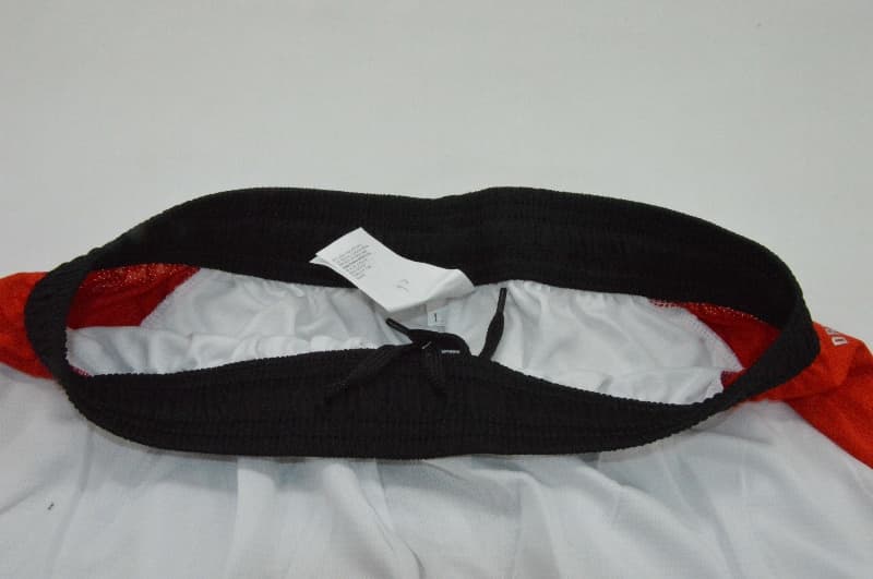 Thailand Quality(AAA) 26/27 AC Milan Home Soccer Shorts