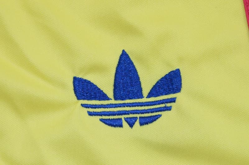 Thailand Quality(AAA) 2026 Curacao Away Soccer Shorts