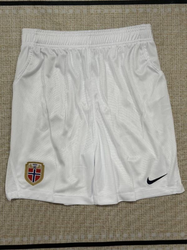 Thailand Quality(AAA) 2026 Norway Home Soccer Shorts