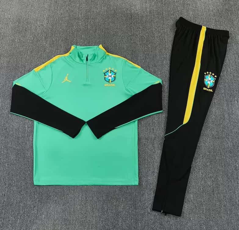 Thailand Quality(AAA) 2026 Brazil Green Soccer Tracksuit 02