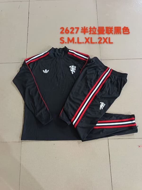 Thailand Quality(AAA) 26/27 Manchester United Black Soccer Tracksuit 02