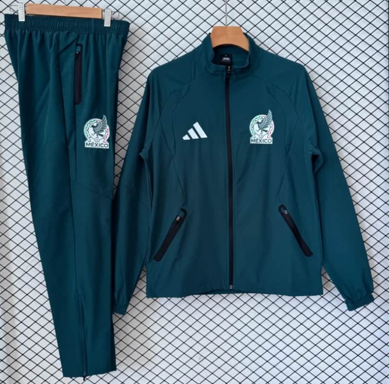 Thailand Quality(AAA) 2026 Mexico Green Soccer Tracksuit 02