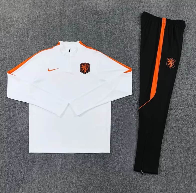 Thailand Quality(AAA) 2026 Netherlands White Soccer Tracksuit
