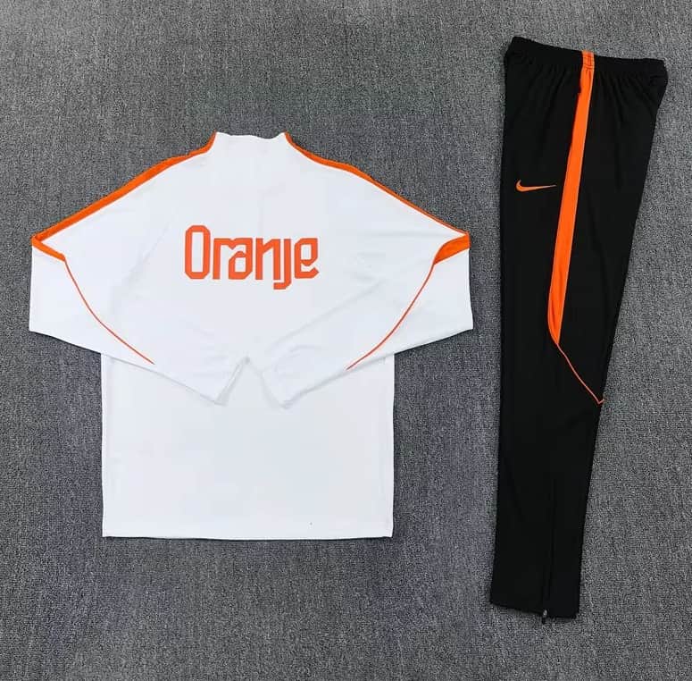 Thailand Quality(AAA) 2026 Netherlands White Soccer Tracksuit