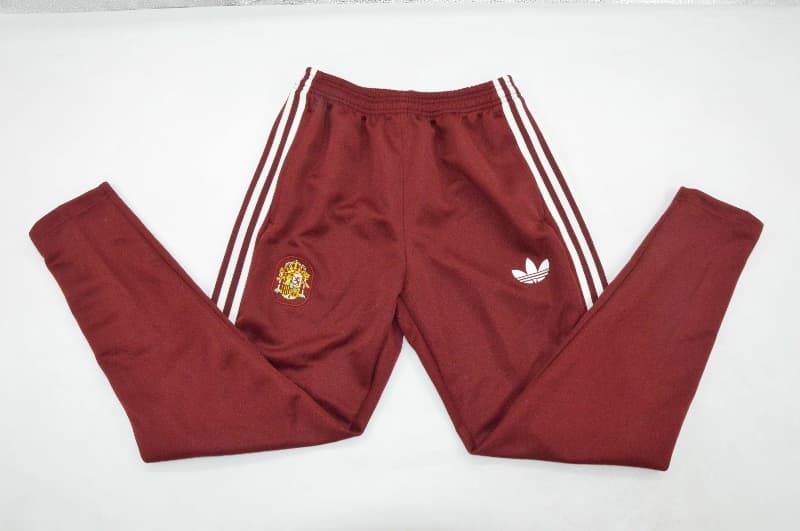 Thailand Quality(AAA) 2026 Spain White Soccer Tracksuit 02