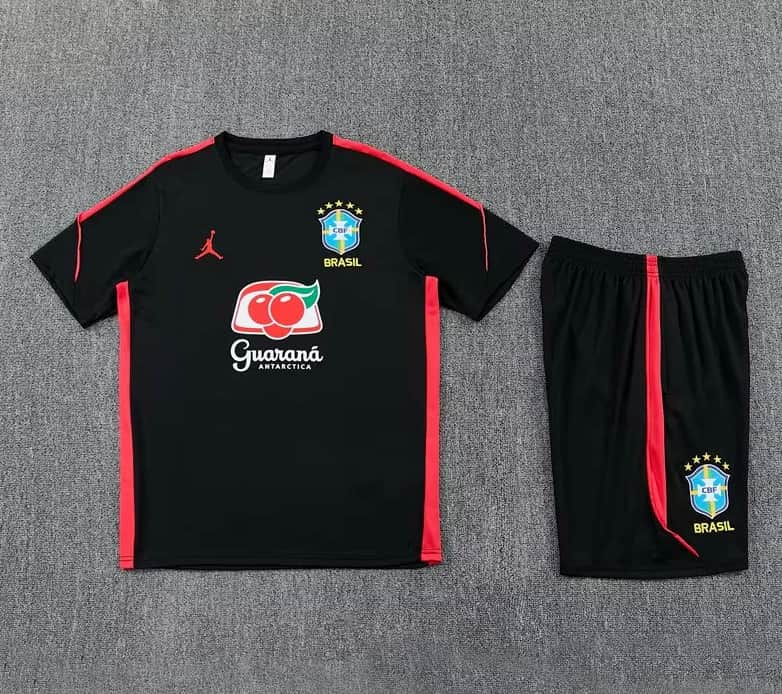 Thailand Quality(AAA) 2026 Brazil Black Soccer Training Sets