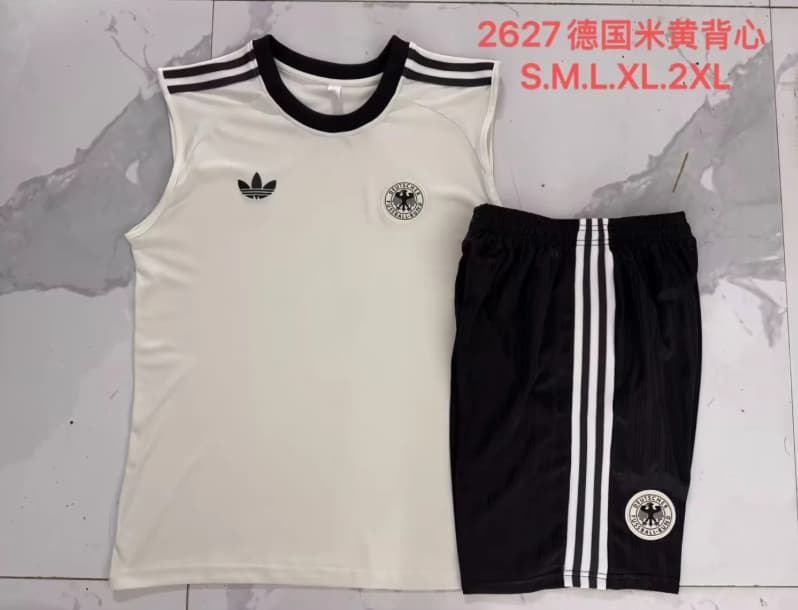 Thailand Quality(AAA) 2026 Germany Light Yellow Soccer Training Sets