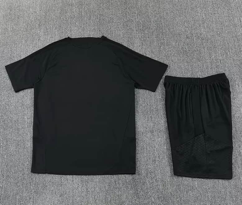 Thailand Quality(AAA) 26/27 Real Madrid Black Soccer Training Sets
