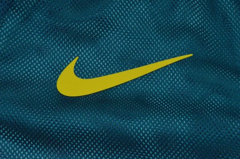 Thailand Quality(AAA) 2026 Brazil Blue Soccer Windbreaker 02