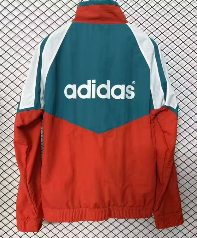 Thailand Quality(AAA) 1993 Liverpool Green Red Soccer Windbreaker
