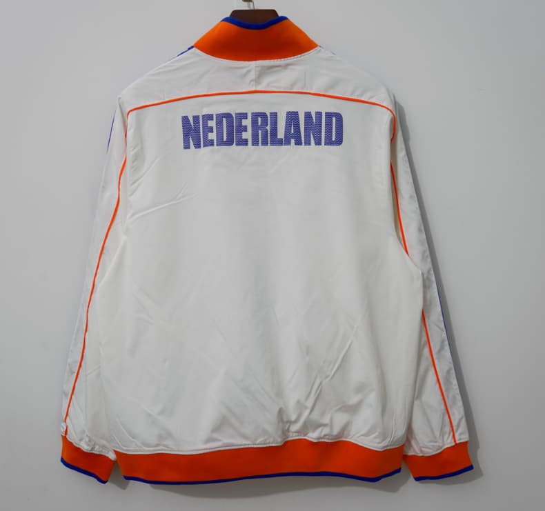 Thailand Quality(AAA) 2011/12 Netherlands White Soccer Windbreaker