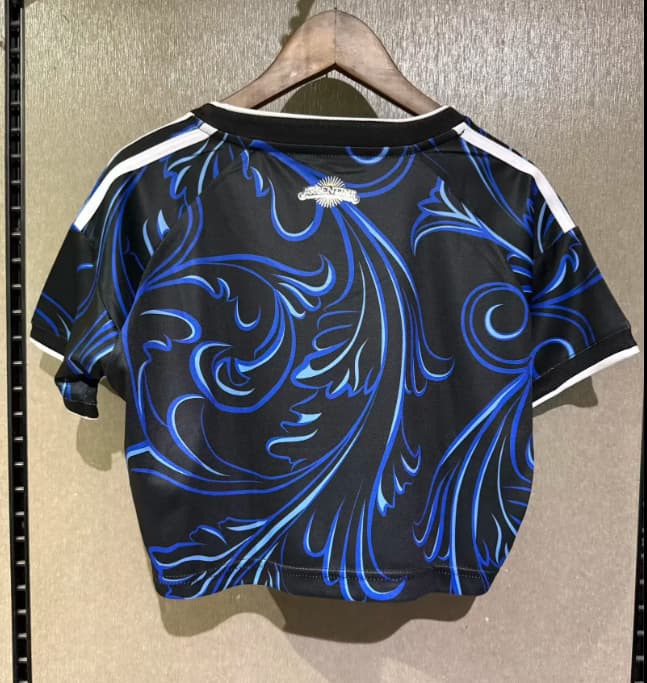 Thailand Quality(AAA) 2026 Argentina Away Women Cropped Soccer Jersey