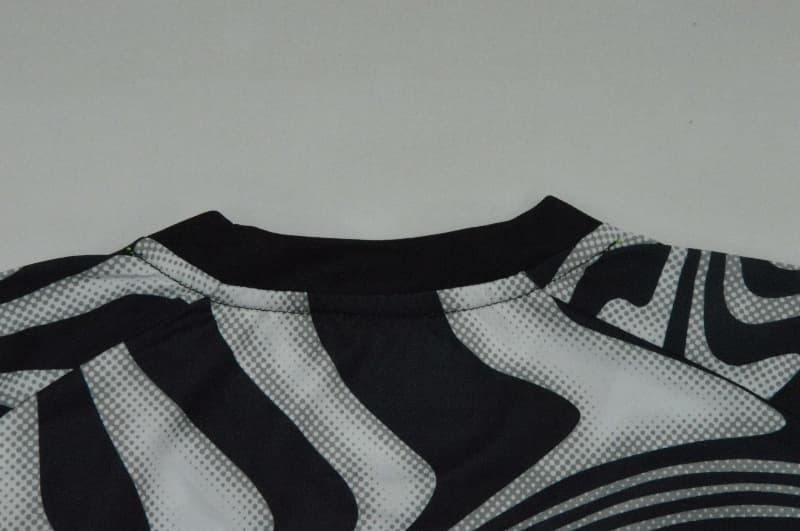 Thailand Quality(AAA) 2026 Brazil Goalkeeper Soccer Jersey