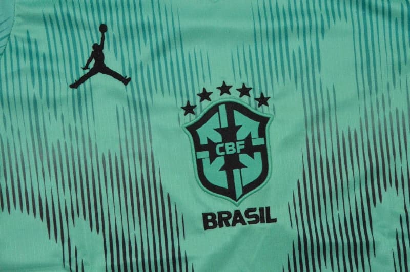 Thailand Quality(AAA) 2026 Brazil Goalkeeper Green Soccer Jersey