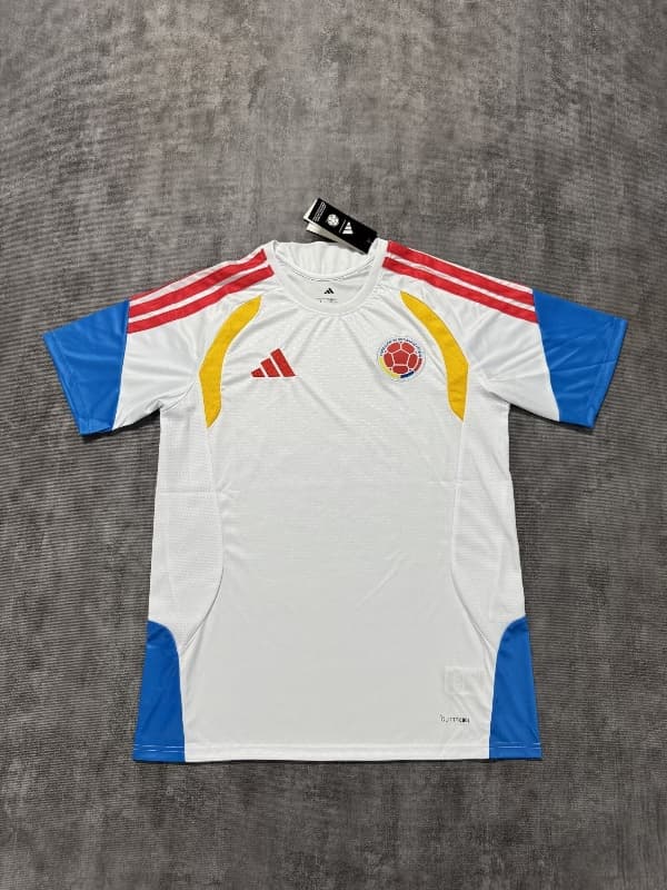 Thailand Quality(AAA) 2026 Colombia Training Soccer Jersey 02