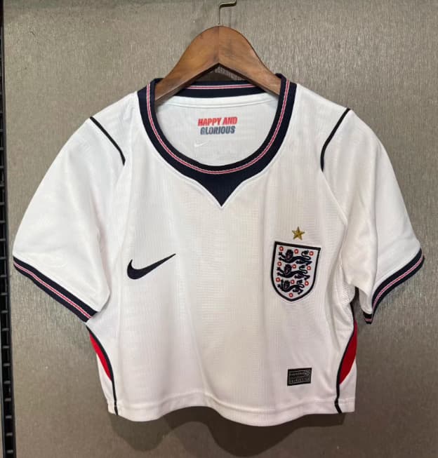 Thailand Quality(AAA) 2026 England World Cup Home Women Cropped Soccer Jersey