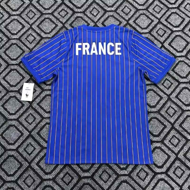 Thailand Quality(AAA) 2026 France Training Soccer Jersey 02