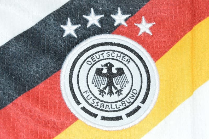 Thailand Quality(AAA) 2026 Germany World Cup Home Women Cropped Soccer Jersey