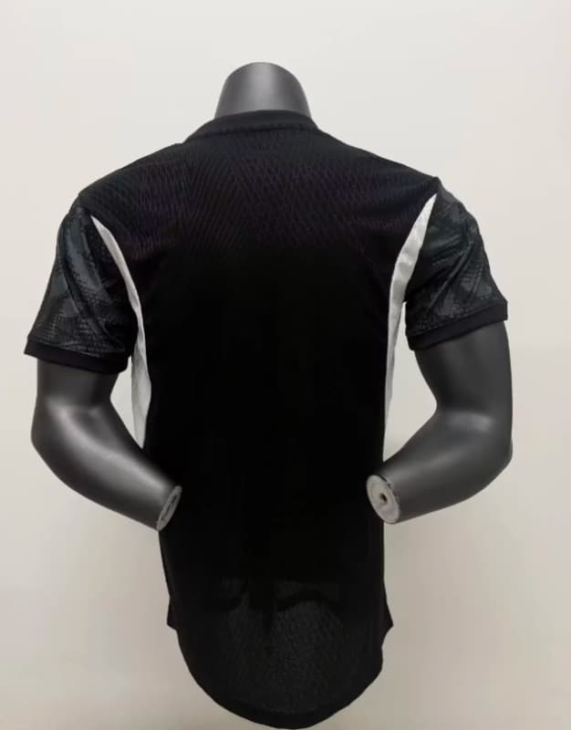 Thailand Quality(AAA) 2026 Ivory Goalkeeper Black Soccer Jersey