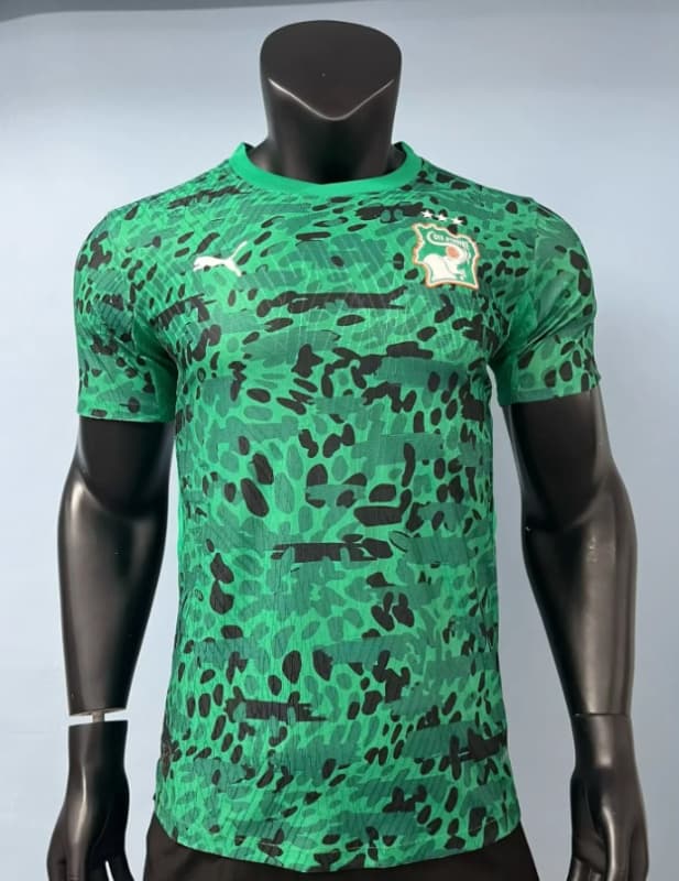 Thailand Quality(AAA) 2026 Ivory Green Soccer Jersey(Player)