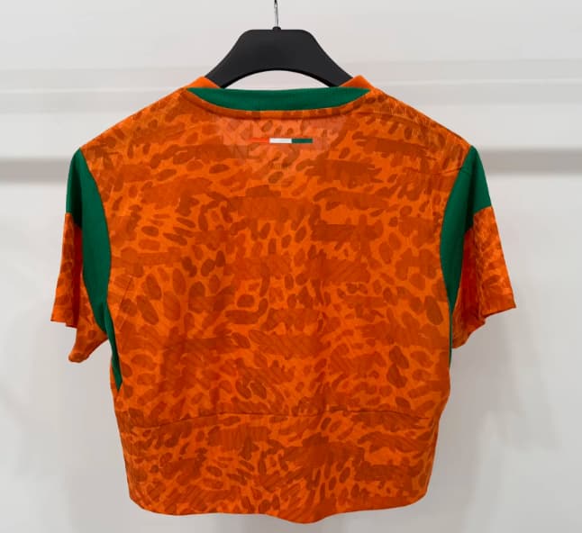 Thailand Quality(AAA) 2026 Ivory Home Women Cropped Soccer Jersey