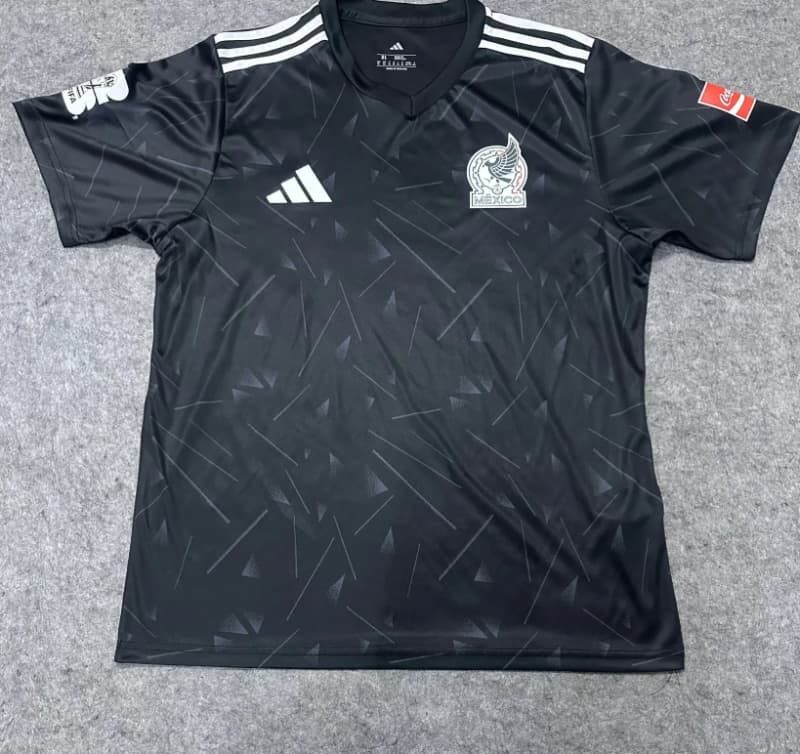 Thailand Quality(AAA) 2026 Mexico Special Soccer Jersey 05