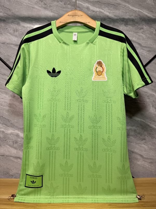 Thailand Quality(AAA) 2026 Mexico Training Soccer Jersey (Player) 04