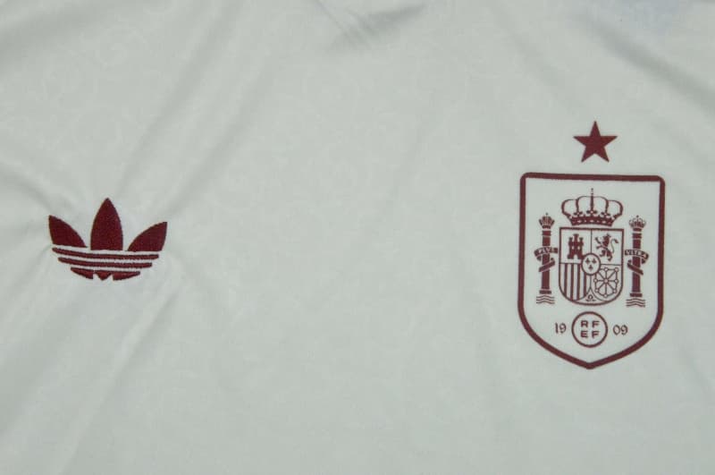 Thailand Quality(AAA) 2026 Spain World Cup Away Women Soccer Jersey