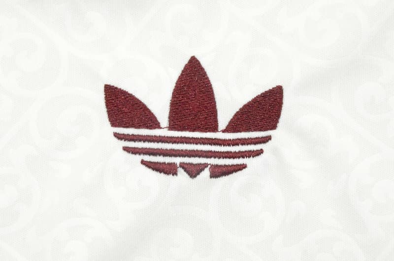 Thailand Quality(AAA) 2026 Spain World Cup Away Women Cropped Soccer Jersey