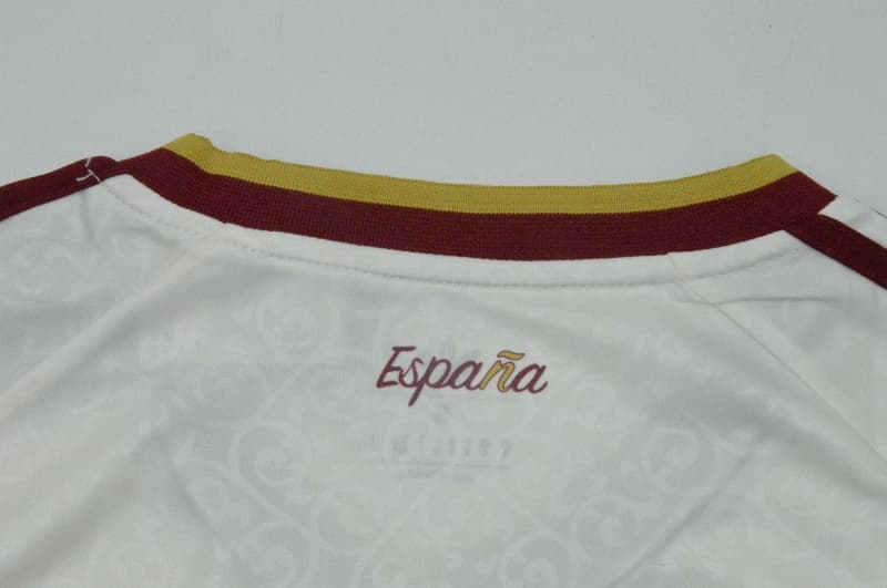 Thailand Quality(AAA) 2026 Spain World Cup Away Women Cropped Soccer Jersey