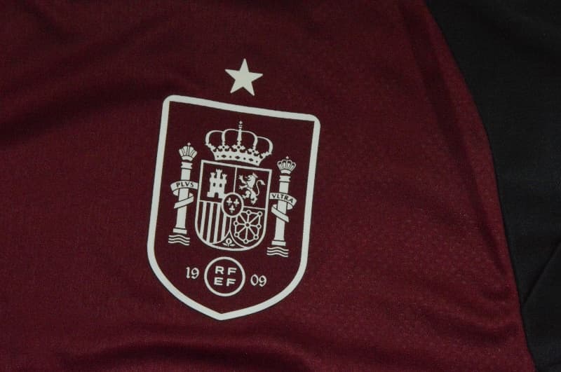 Thailand Quality(AAA) 2026 Spain World Cup Goalkeeper Red Soccer Jersey