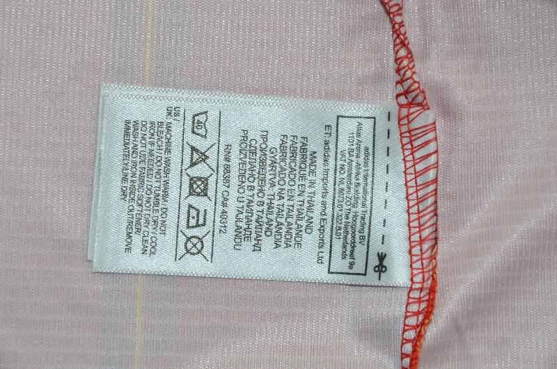 Thailand Quality(AAA) 2026 Spain World Cup Home Long Sleeve Soccer Jersey